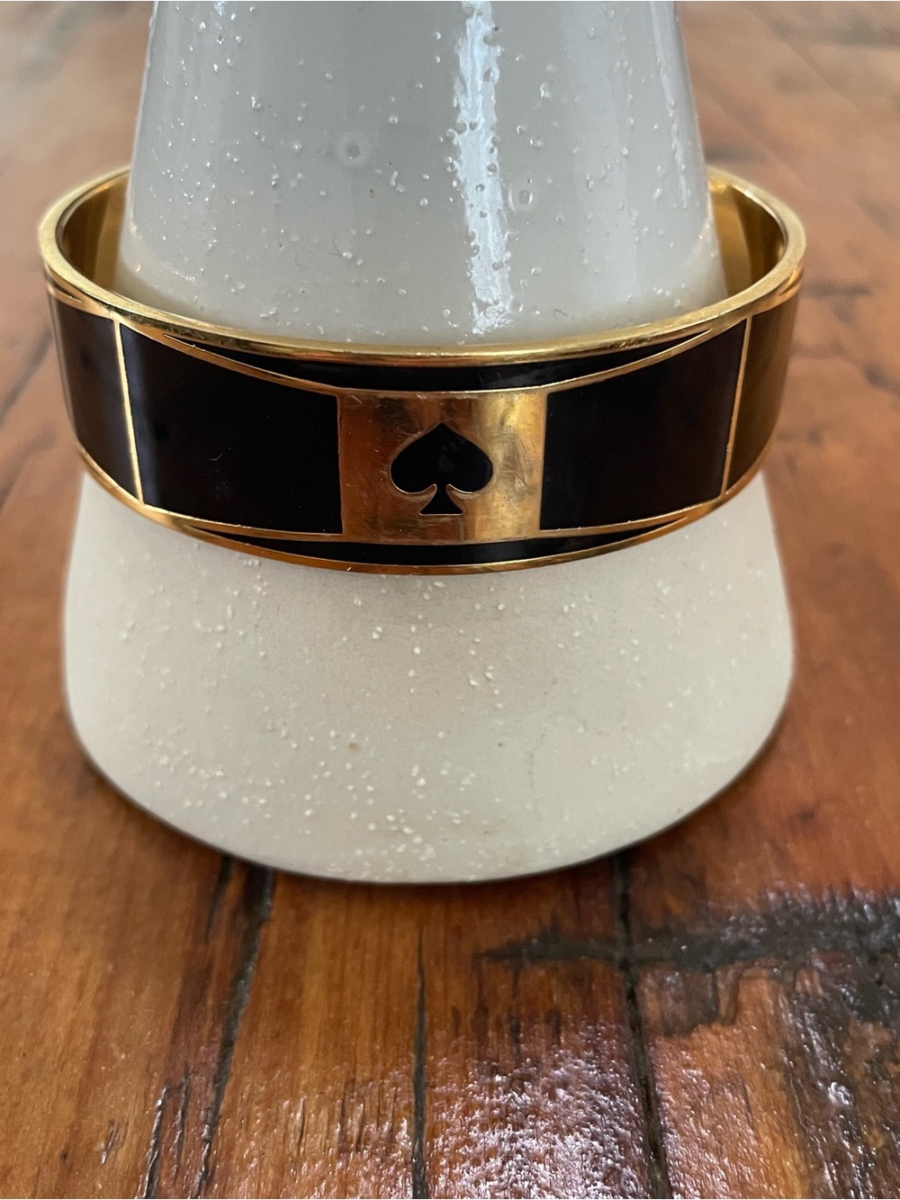 Kate Spade Take A Bow Gold Toned Bangle Bracelet With Spade - Picture 9 of 9